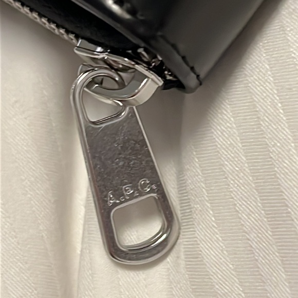 A.P.C. Compact Emmanuel Wallet Noir - Picture 3 of 3